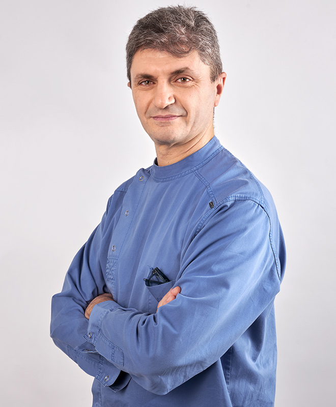 Carmelo Antonio Condorelli, Medico Odontoiatra