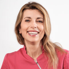 staff-daniela-4